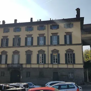 Appartement Charmerooms Palazzo Stampa, Bergame